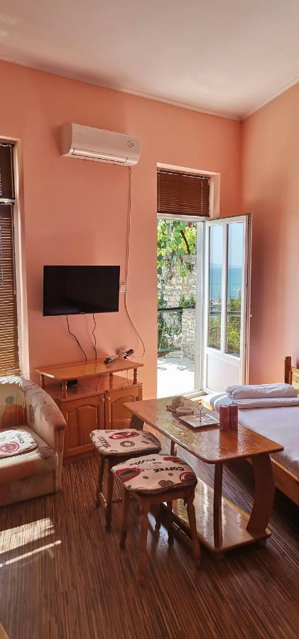Matrona Guest House Балчик Екстериор снимка